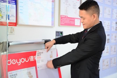 服務(wù)好每個環(huán)節(jié) 房產(chǎn)經(jīng)紀人文榮華的'客戶至上'之道